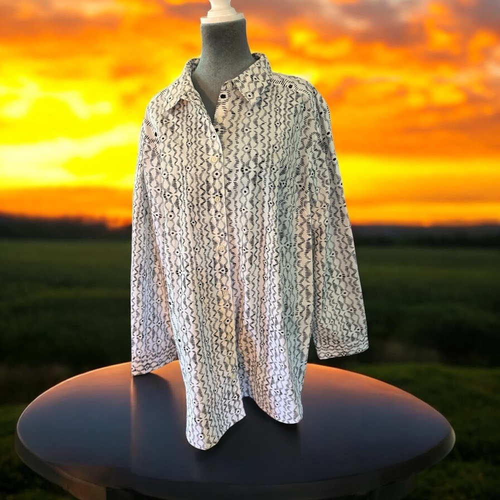 Roaman's Black and White Relaxed Notched Collar Button Down Shirt